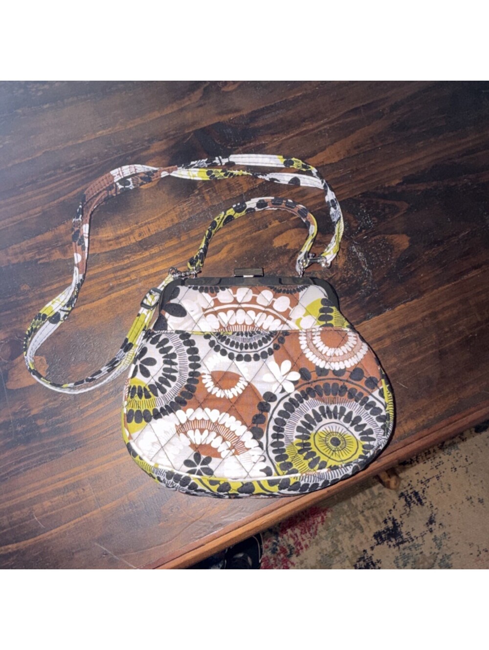 Vera Bradley Multicolor Floral Quilted crossover Bag, Kiss Lock, Silver Hardware